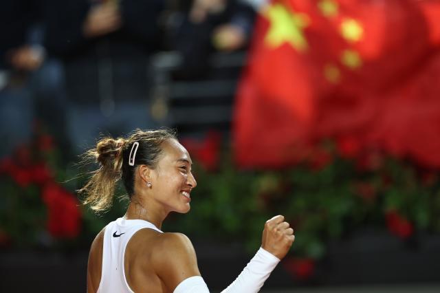 九游体育登录-张奔斗：郑钦文翻过大山翻小山