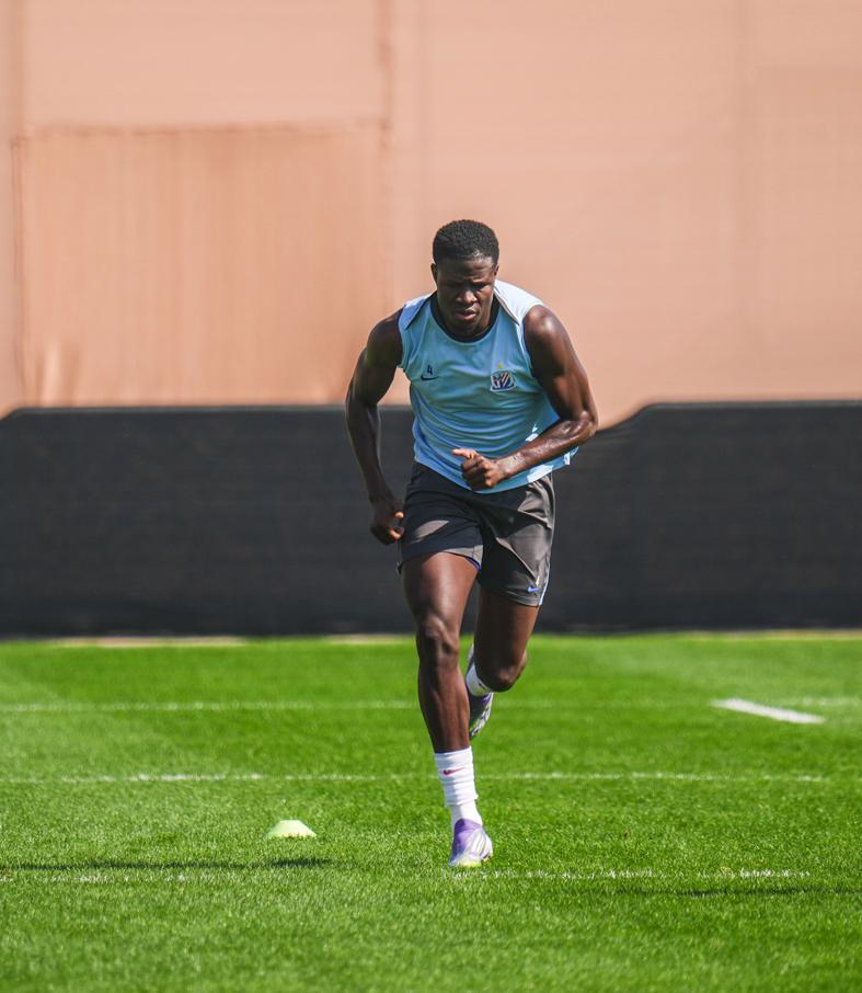 九游体育网地-盖伊+拉唐试枪！对手曾败在蓉城脚下 李昊身价疯涨，申花重新报价